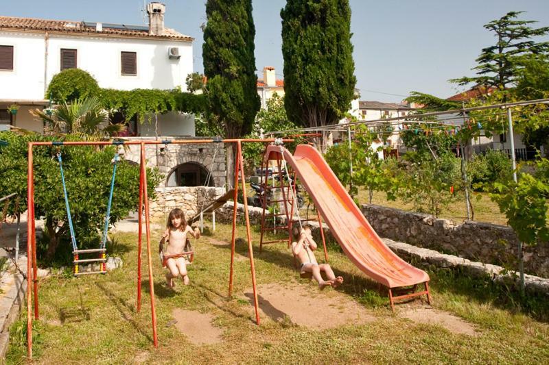 Pape Punat Apartmani I Sobe Exterior foto